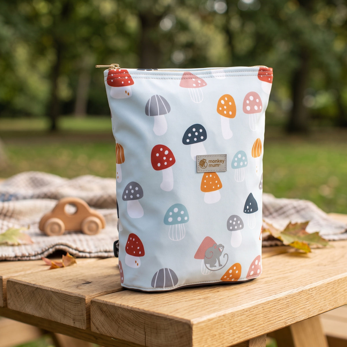 Rucsac softshell pentru copii Monkey Mum® - Bureți otrăvitori multicolori