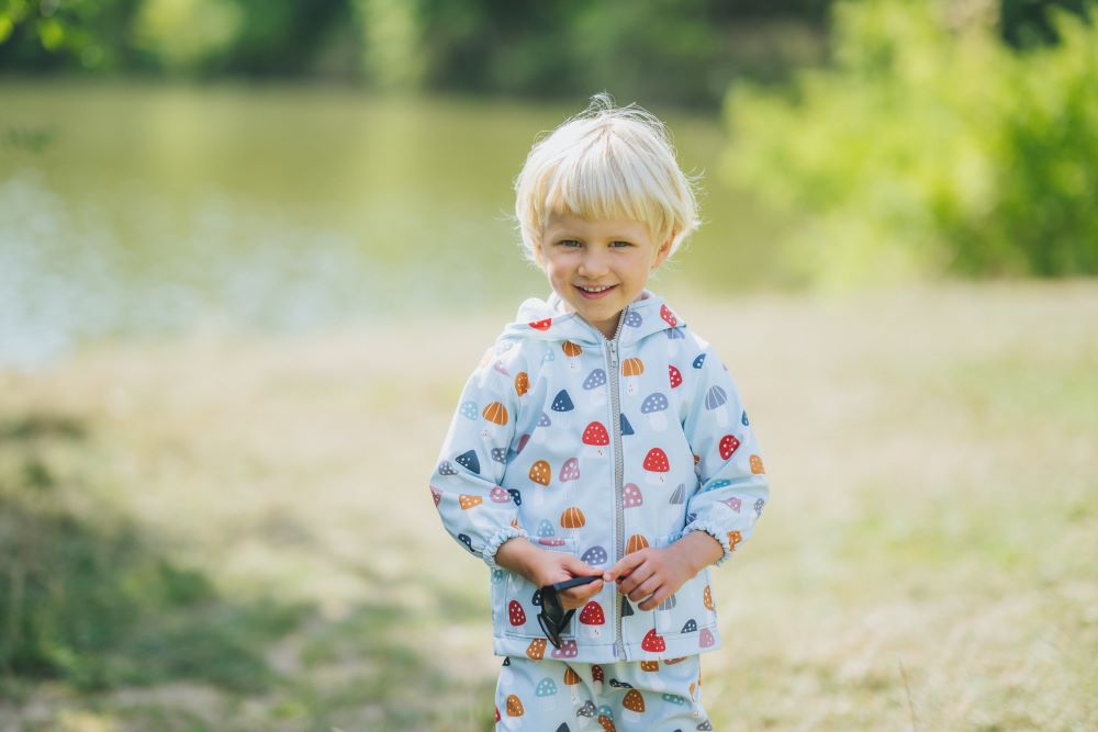 Geacă softshell pentru copii cu membrană Monkey Mum® - Bureți otrăvitori multicolori