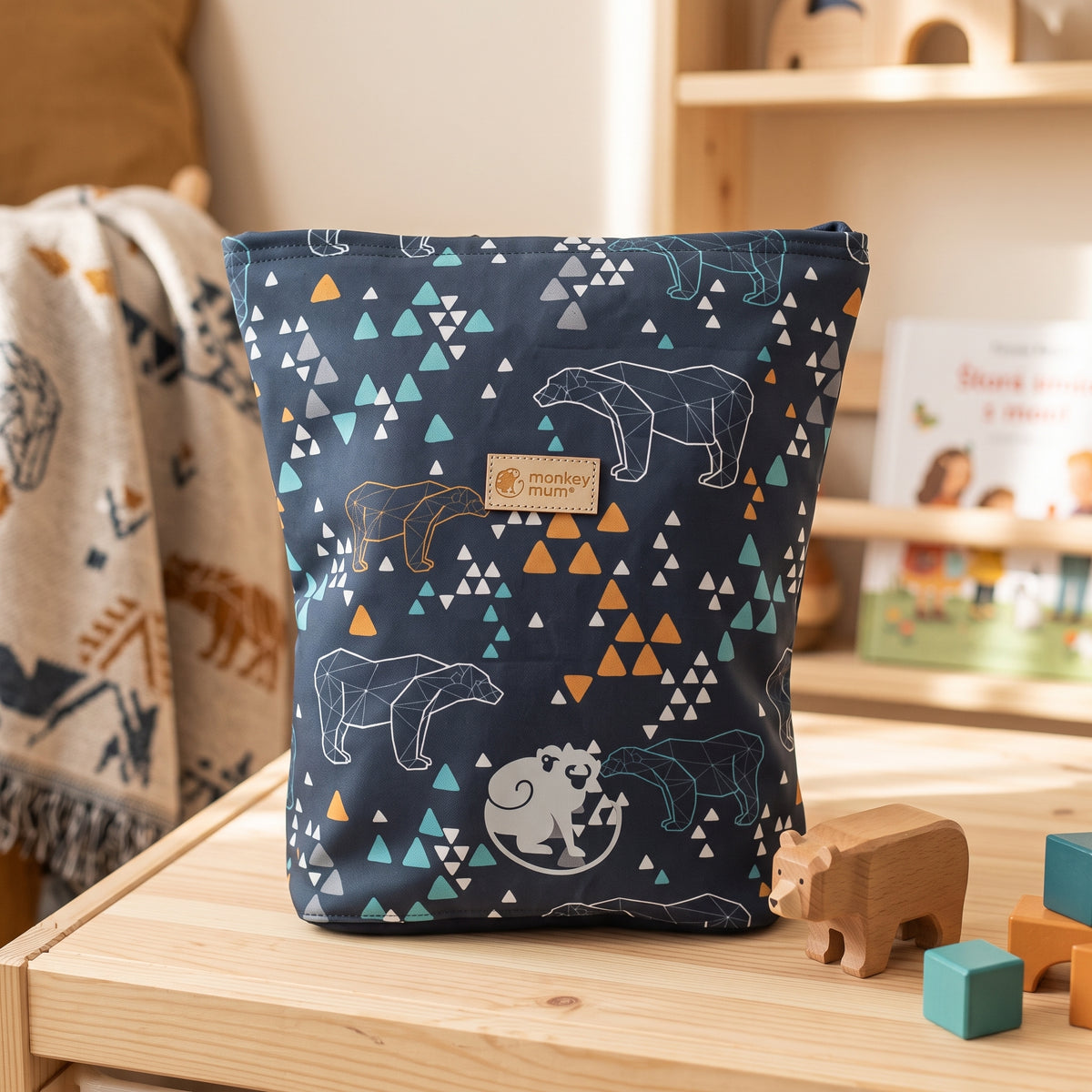 Rucsac softshell pentru copii Monkey Mum®  - Urs origami - Albastru închis