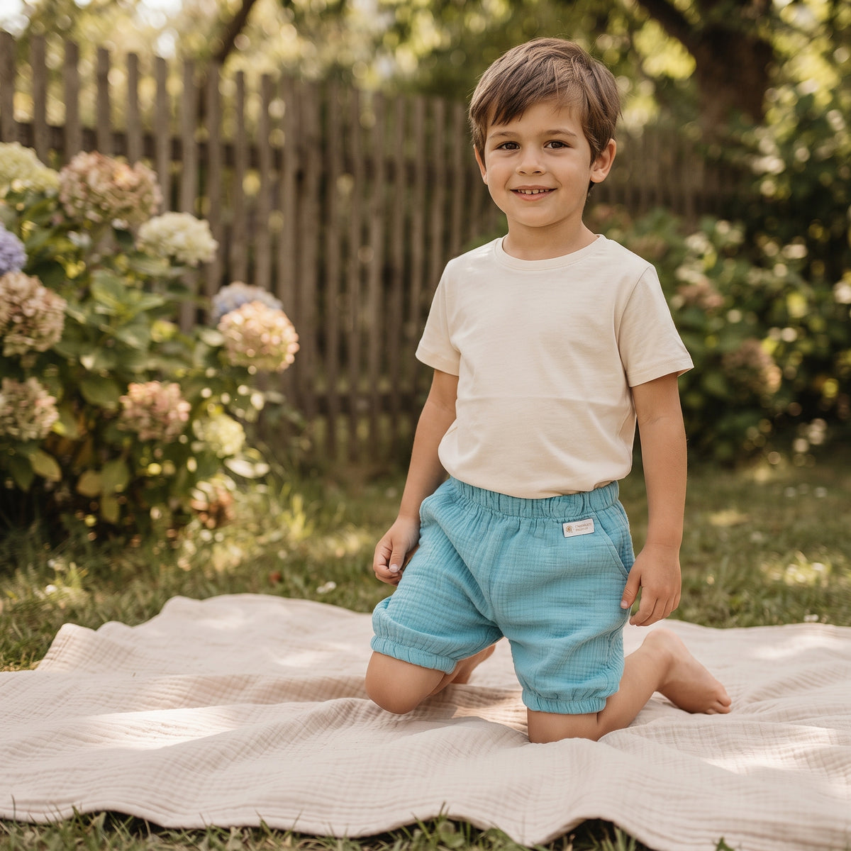 Pantalonași din muselină Monkey Mum® - Mentă