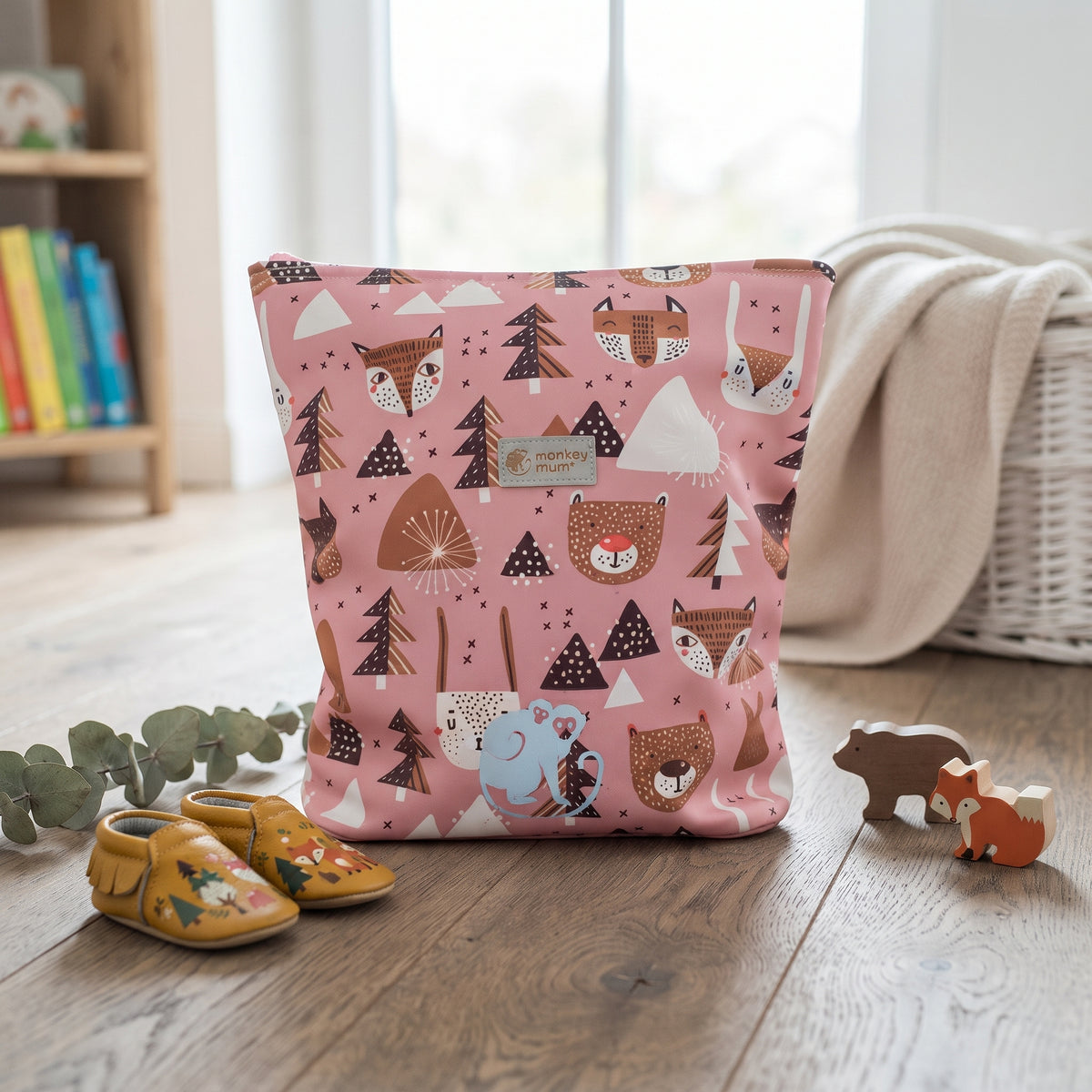 Rucsac softshell pentru copii Monkey Mum®  - Animăluțe de pădure - Roz