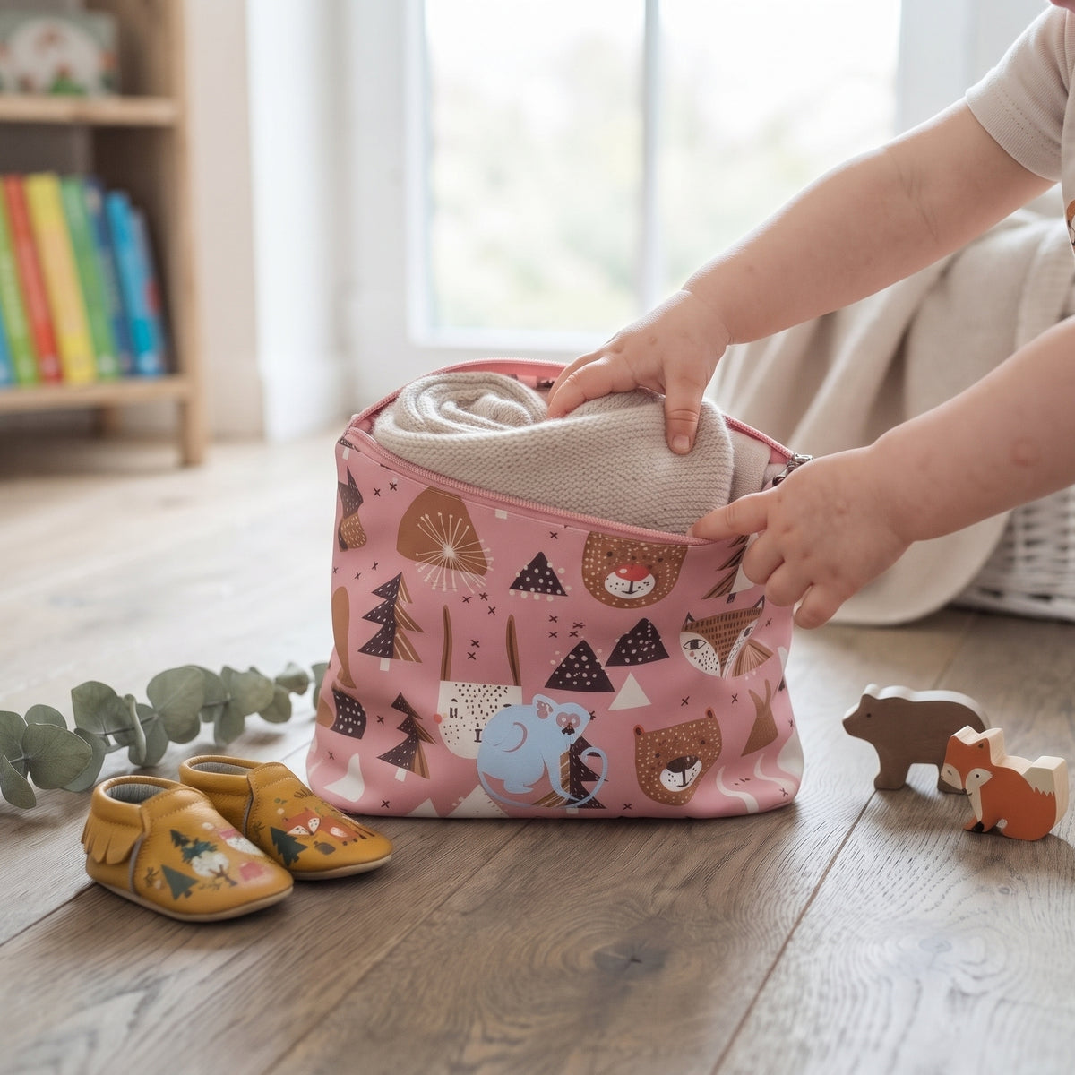Rucsac softshell pentru copii Monkey Mum®  - Animăluțe de pădure - Roz