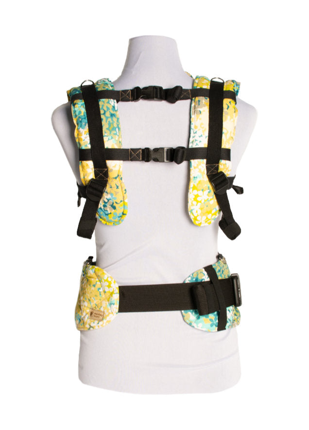 Monkey Mum® Marsupiu ergonomic ajustabil Carrie - Pajiște înflorită